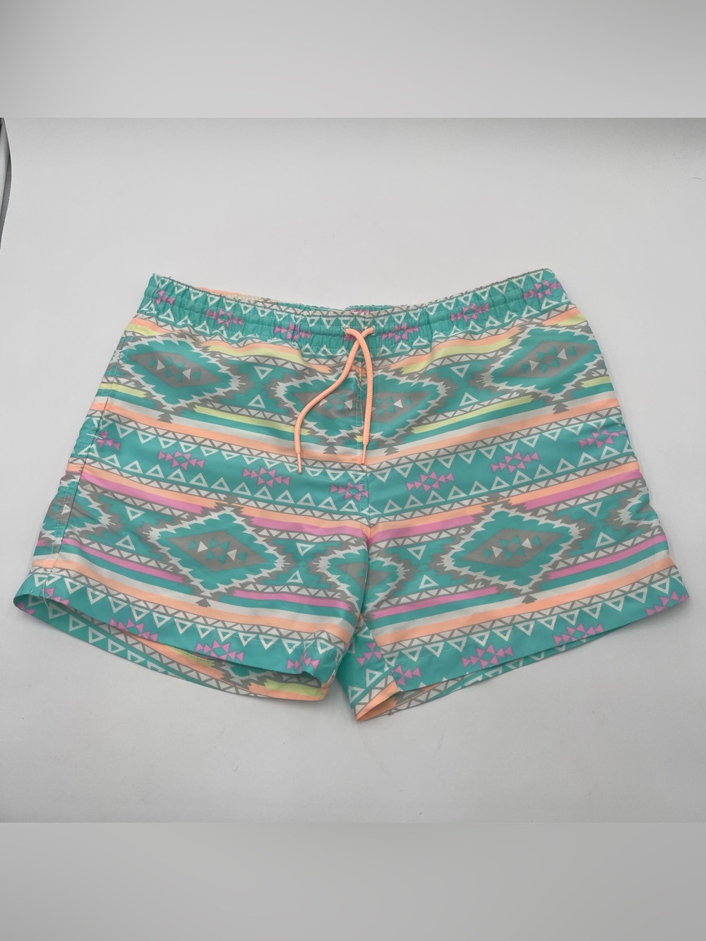 Chubbies Men’s Large Swim Trunks Aztec Print Swimming Board Shorts 5” Inseam